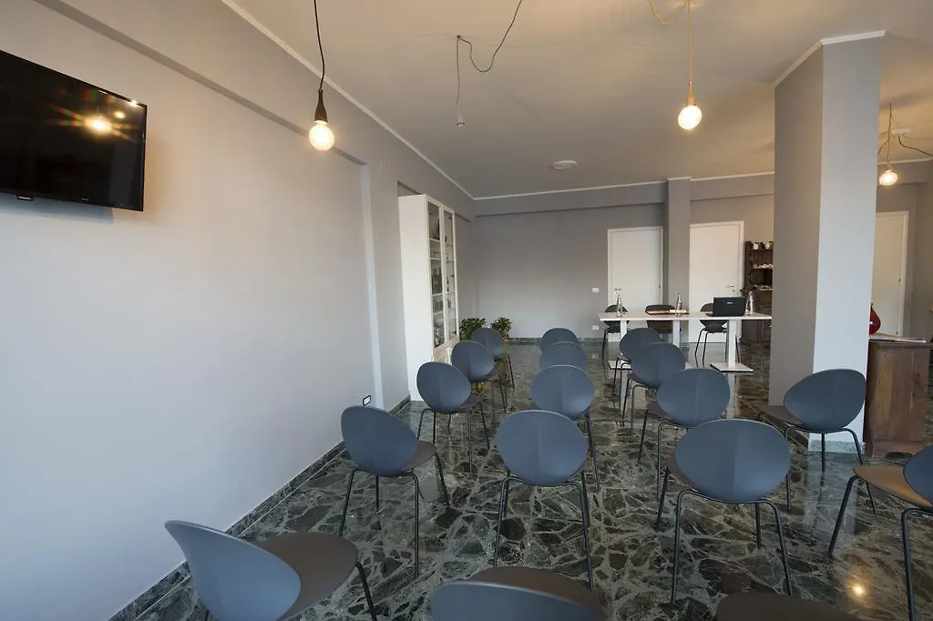 Ciauru Design B&B Messina Alojamento de Acomodação e Pequeno-almoço