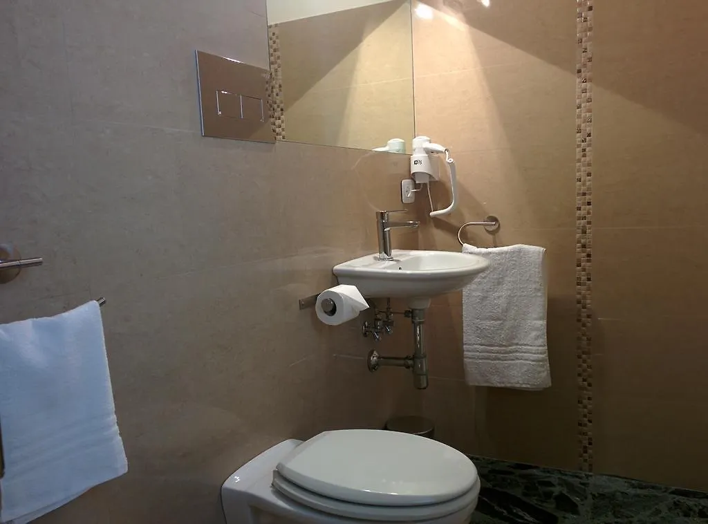 Ciauru Design B&B Messina Itália